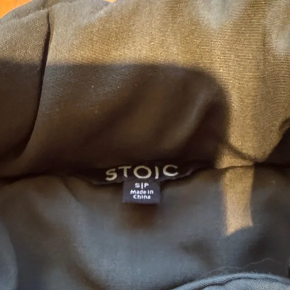 Stoic women’s Puffer Coat - NWOT - Picture 2 of 9